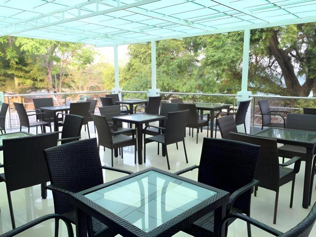 Sea Breeze Resort Ко-Самед Экстерьер фото